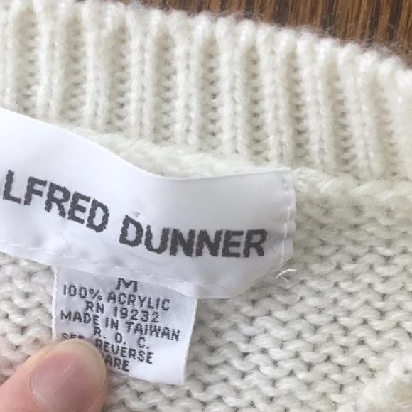 Vintage Alfred dunner sweater vest - Picture 2 of 3